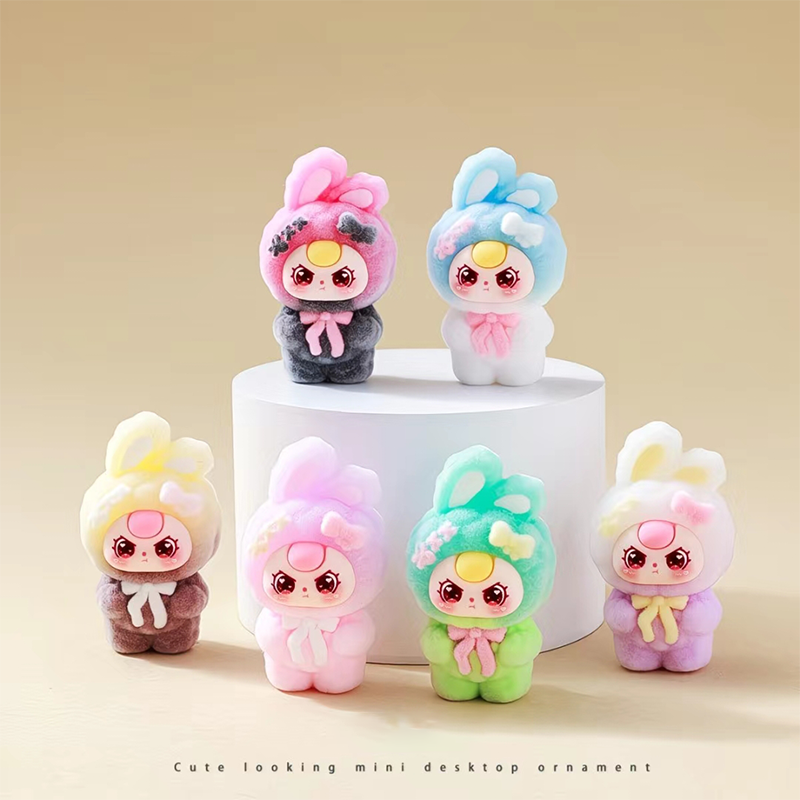 Hot Genuine Mini Figures Deskt - đánh giá và giá Car Accessories Girl